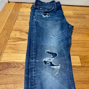 Old navy Men’s distressed jeans